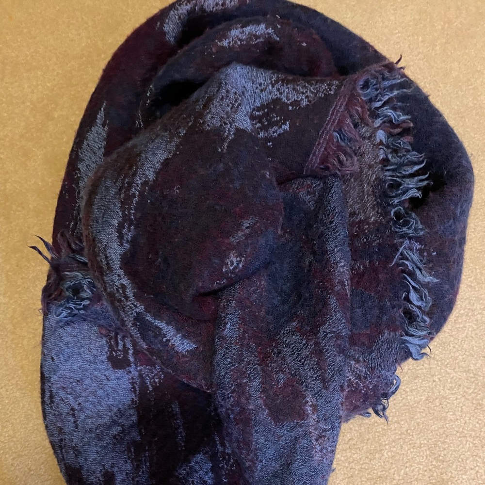 Aritzia Scarf
